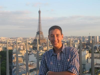 il s'appele Farouk et je l'apreçie bc car il est trooop mignion